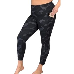 Yogalicious Plus Lux Camo Printed High Waist Pocket 7/8 Ankle leggings Plus Size